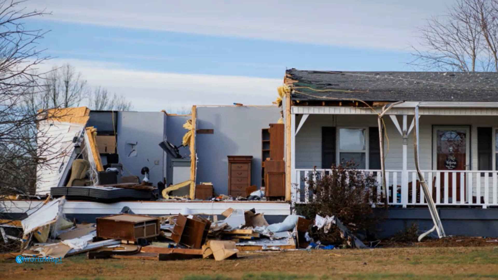 Tornado Damage in Mayfield4